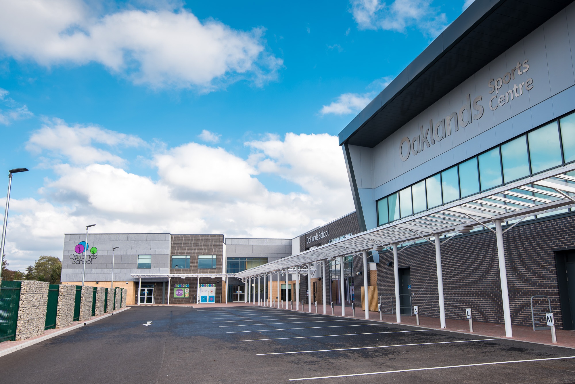 Oaklands School Group Vacancies